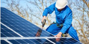 Installation Maintenance Panneaux Solaires Photovoltaïques à Champ-Haut